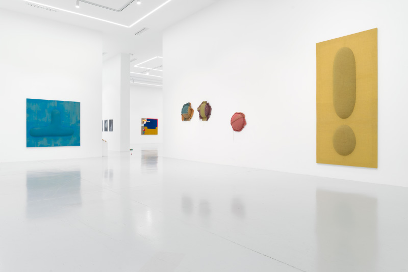 Nicolas Momein, Des clous dans la bouche